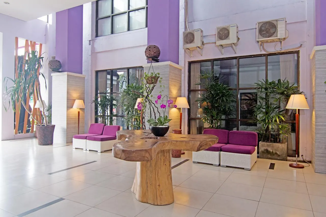 Hotel Zen Rooms Kuta Central Park 1